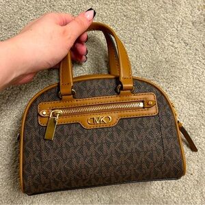 NWT Michael kors mini bag